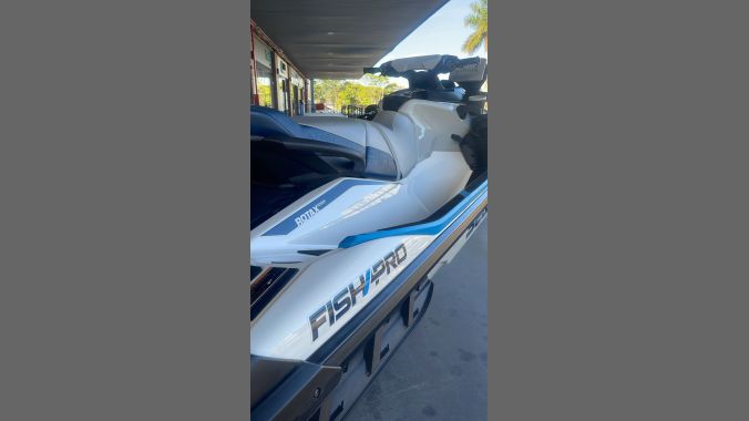 02 FishPro Trophy 170