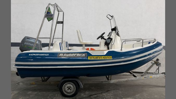 02 Lancha Rigidflex – 2013 (motor 2022)