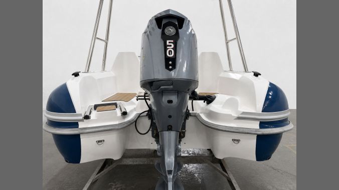 07 Lancha Rigidflex – 2013 (motor 2022)